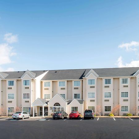 Microtel Inn And Suites North Canton Esterno foto