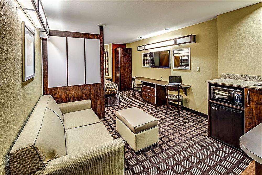 Microtel Inn And Suites North Canton Esterno foto